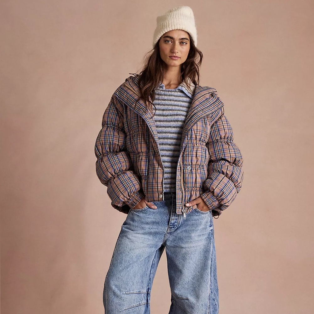 Free People Party of One Plaid Puffer jacket in tan combo- NWT XS Sold‎ Out